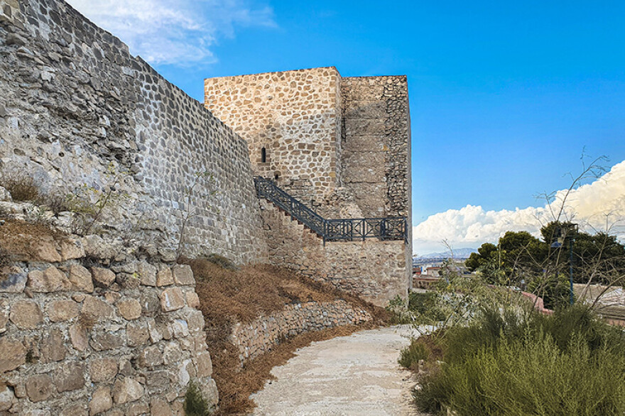 Patrimonio cultural y arqueológico II: Rábida, Castillo e Iglesia