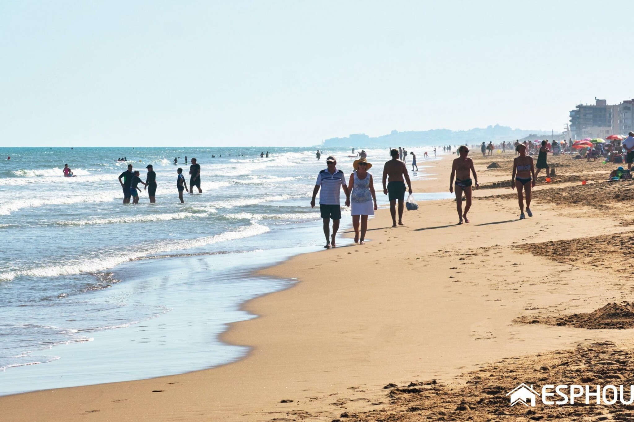 Huir del frío comprando casa en la Costa Blanca